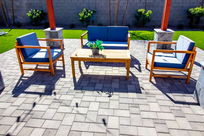 Patio with Patterned Pavers